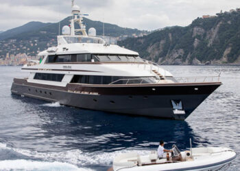 Atlas Mrakov: Plávajúci sen na vlnách Stredozemného mora