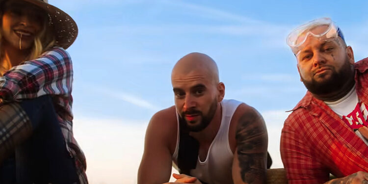 Urobte ušiam radosť novými albumami, a očiam čerstvými videoklipmi