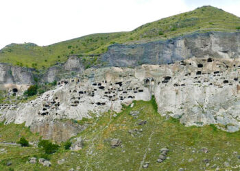 Vardzia: Úžasné skalné mesto vydržalo iba sto rokov