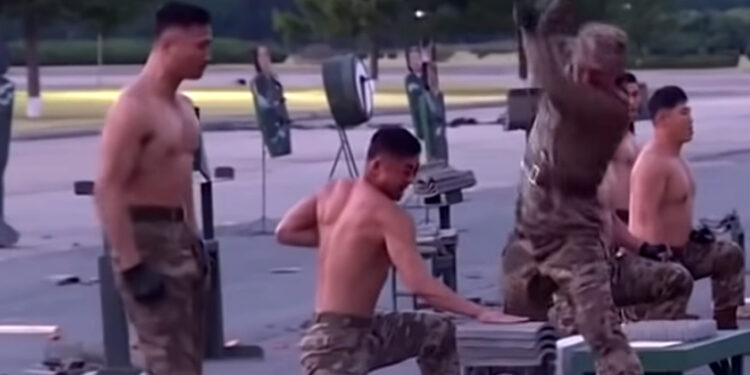 Extrémna ukážka špeciálov vám predvedie, čo všetko zvládne ľudské telo