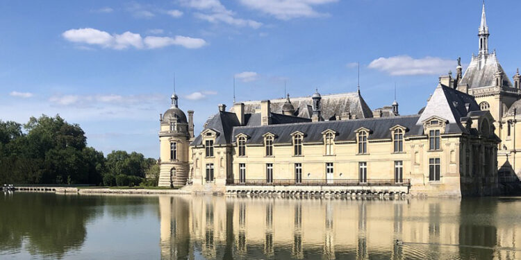 Hrady a zámky Európy: Chantilly