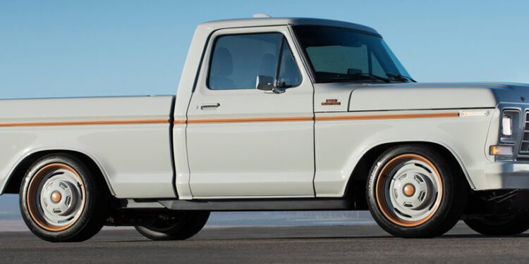 Spojenie starého a nového v jednom koncepte: Ford F-100 Eluminator