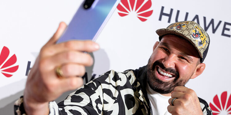 Nadupané Vianoce s top mobilom za polovičnú cenu