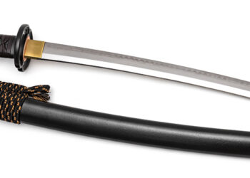 Legenda medzi mečmi pochádza z Japonska