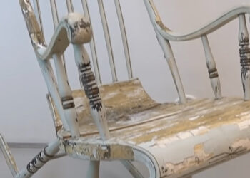 Ako dať drevenému hojdaciemu kreslu druhý život