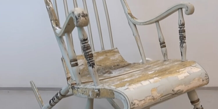 Ako dať drevenému hojdaciemu kreslu druhý život