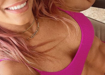 Tvrdé údery môžu byť aj v sexi prevedení