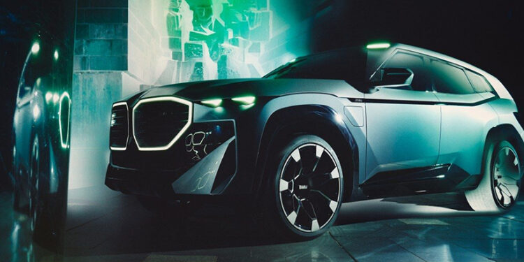 BMW XM Concept: Ukázal smer do budúcnosti