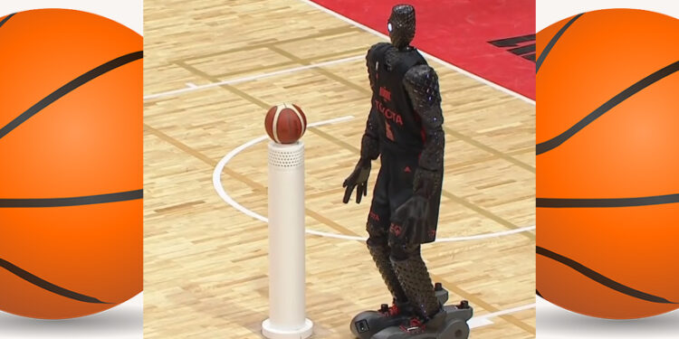 Robot – basketbalista ukázal herné schopnosti