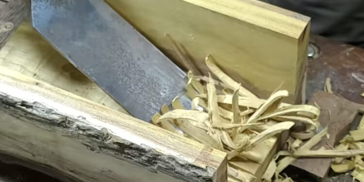 Sám sebe kutilom: Pre jedného palivom, pre iného skvelým materiálom