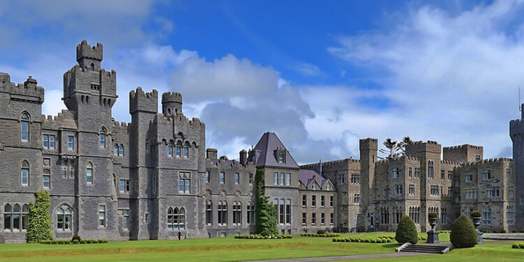 Hrady a zámky Európy: Luxusný Ashford miluje šľachta dodnes