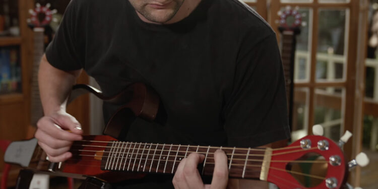 Viac ako gitara, menej ako nahrávacie štúdio