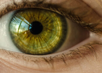 Vedeli ste, že … čo o nás prezrádzajú očné zreničky?