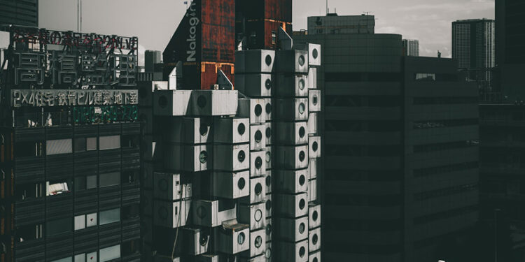 Kapsulová veža zaujme nezvyčajnou architektúrou domácich aj turistov