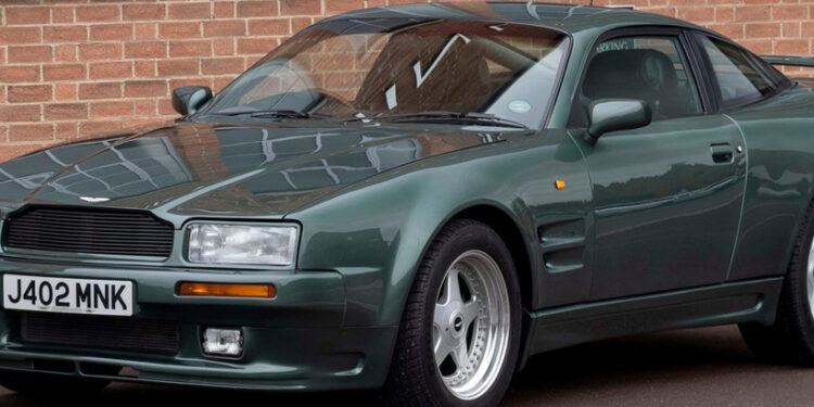Krásne retro: Aston Martin Virage 6.3