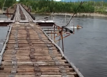 Tri desivé mosty, kam si trúfnu len odvážni