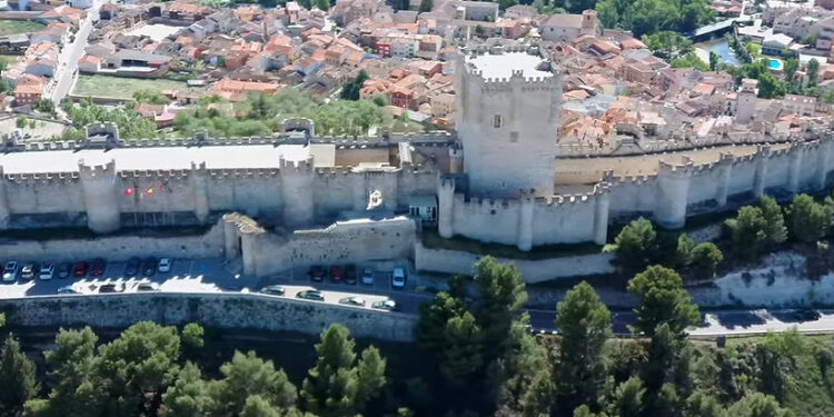 Hrady a zámky Európy: Penafiel