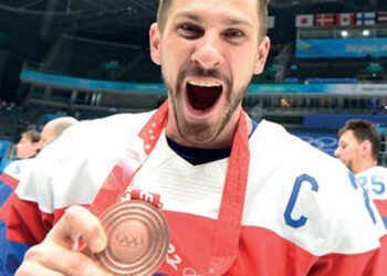 Kapitán bronzových hrdinov na ZOH v Pekingu Marek Hrivík: Som hrdý na tento tím!