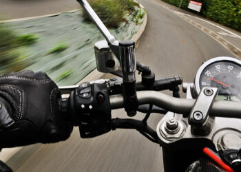 S motorkou na STK: Bude to pohroma?