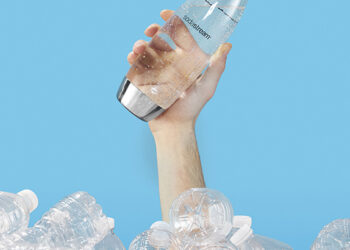 Menej plastu znamená viac života. Vymeňte fľaše za fľašu a Zem aj peňaženka sa vám poďakujú