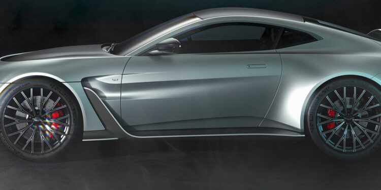 Potlesk na rozlúčku: Aston Martin V12 Vantage