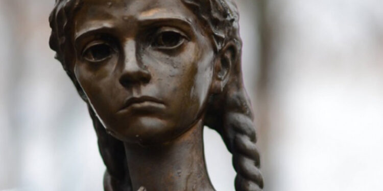 Organizované vraždenie ľudí hladom: Holodomor