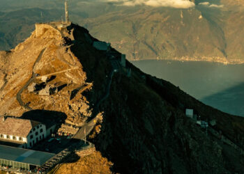 Unikátne preteky: K víťazstvu vedie 11674 schodov