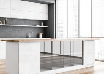 Chcete mať v kuchyni podlahu, ktorá bude vyzerať naozaj luxusne?