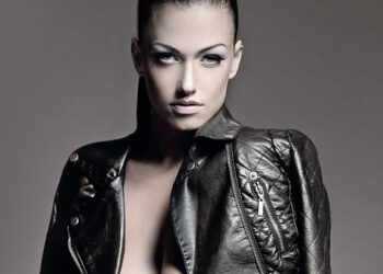 madeinretro BREJK (2013): Monika – potenciálna sexi letuška