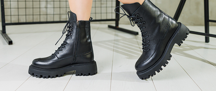 Kráčajte so štýlom – pozdvihnite svoj šatník s obuvou Dr. Martens