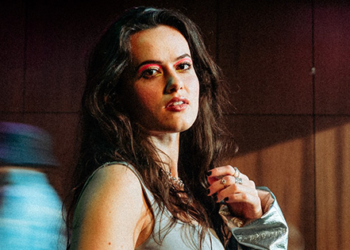 Nepoznal ju, veril jej a neľutuje