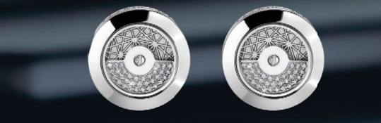 Dokonalá bodka k obleku