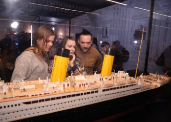 Veľkolepá výstava Titanic odštartovala svoju plavbu, slávnostné otvorenie si nenechali ujsť Nela Pocisková či Deana Jakubisková.