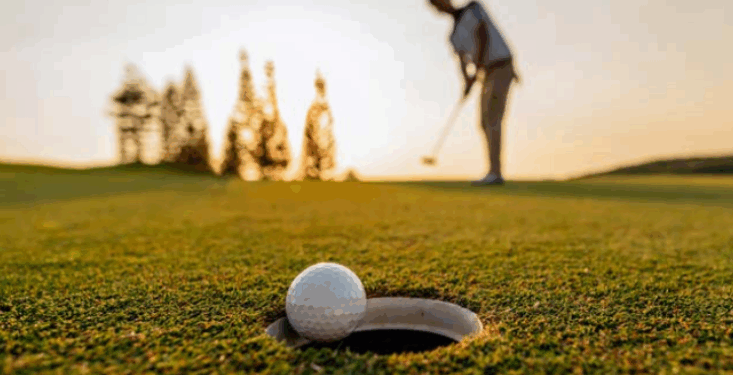 Počet golfových jamiek FÁMY A REALITA