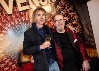 Slovenská strela vystrelila! Richard Müller pokrstil nový album skupiny BANKET vo veľkom štýle!