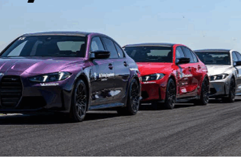 OKRUHOVÝ ZÁŽITOK s ostrými modelmi značky BMW