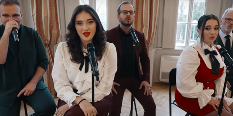 WAR IS OVER! Skupina VOISING predstavuje ikonickú vianočnú skladbu v novom a´cappella šate!