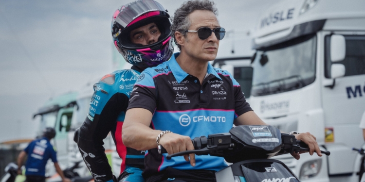 IDOLY: POSLEDNÉ KOLO prinášajú do kín strhujúci príbeh z prostredia MotoGP