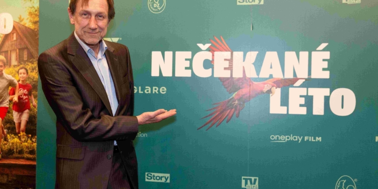 Nezvyčajné dobrodružstvo plné smiechu a lásky: Do kín prichádza rodinná komédia Nečakané leto