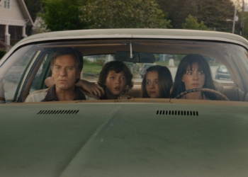 Anne Hathaway a Ewan McGregor zisťujú, čo sa pokazilo na konci Oak Street